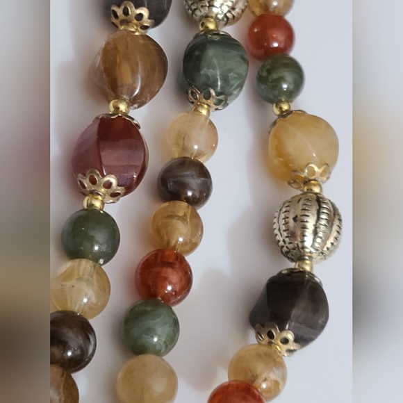 Vintage BEAUTIFUL necklace brooch lisner lucite 3 strand 18" estate beaded vtg - Picture 12 of 12